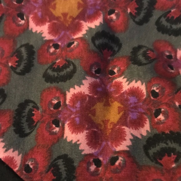 Lularoe Randy - Picture 2 of 2